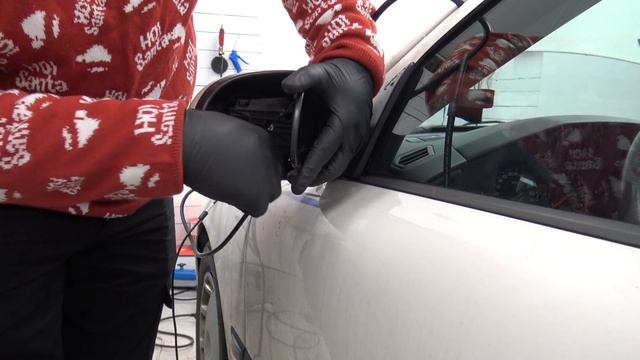 Fixa backspegel med hjälp av Vida på Volvo V70 T5 "Råttan" смотреть онлайн