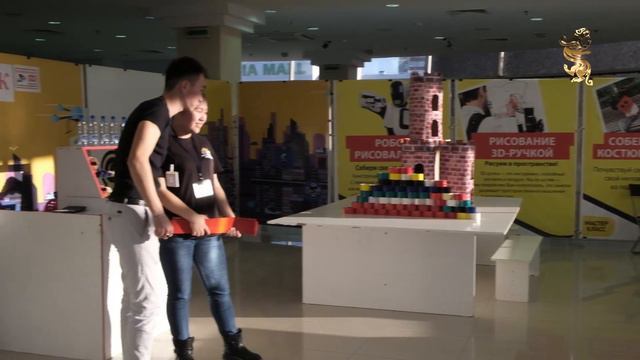 В УРАЛЬСКЕ ПРОХОДИТ ВЫСТАВКА МИРОВЫХ ДОСТИЖЕНИИ смотреть онлайн
