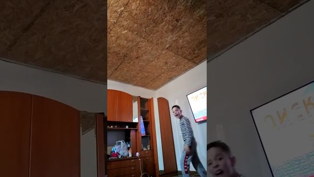 Води сфинкс начинает флексить! смотреть онлайн