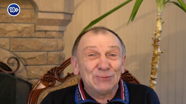 #Анекдот про хитрые глаза, валентинку и автобус. смотреть онлайн