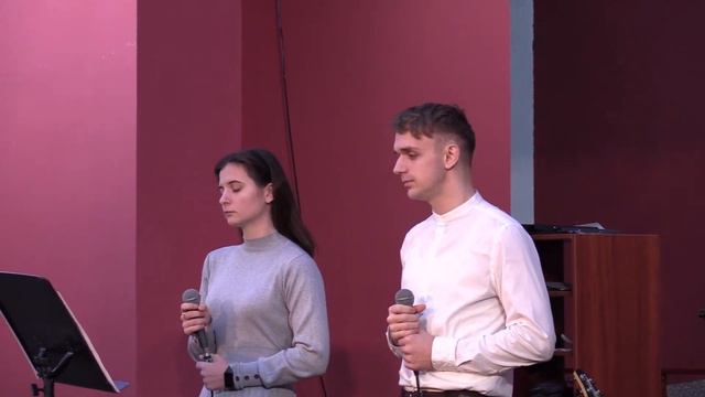С Рождеством | Ульяна Савостьяник и Павел Костюкевич | Христианские песни смотреть онлайн