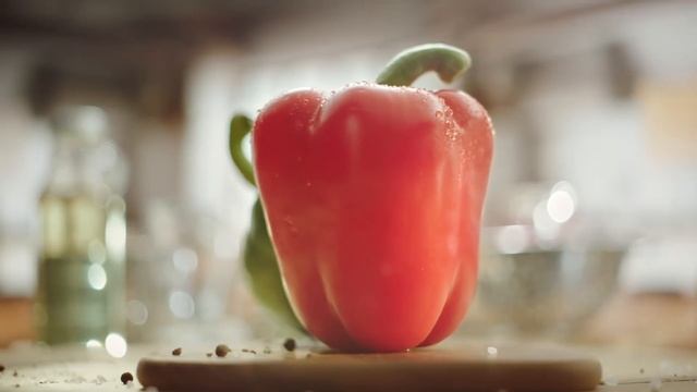 Lay's Paprika flavoured chips - bursting with flavour! смотреть онлайн