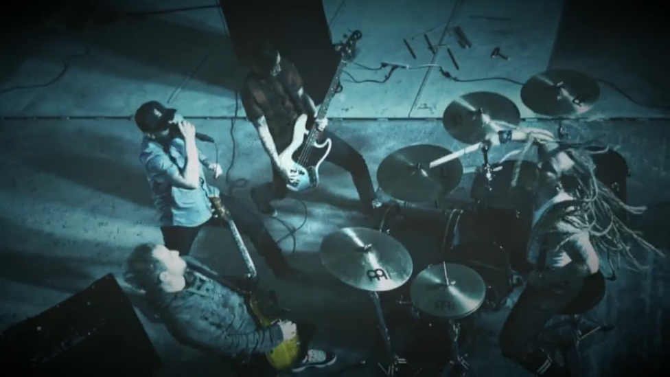 Shinedown - Cut The Cord смотреть онлайн