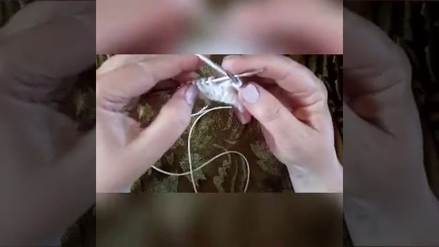 Урок 68. Обработка проймы жилета полой резинкой спицами. смотреть онлайн