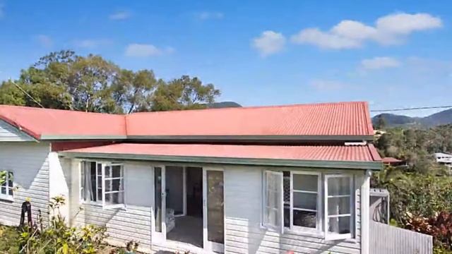 JUST LISTED - 37 Park Avenue, Bray Park - Thinking Real Estate ... Think TCR смотреть онлайн