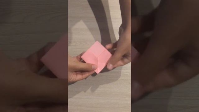 Оригами ,,Сердце’’ своими руками! За 1 минуту!!! смотреть онлайн