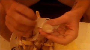 Как правильно кушать лонган (фрукт Таиланда)