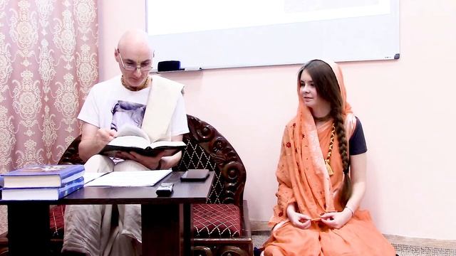 Семинар по Шикшаштаке. Второй стих (начало) - Бала Кришна дас & Апурва-прити деви даси (22.02.2020 смотреть онлайн