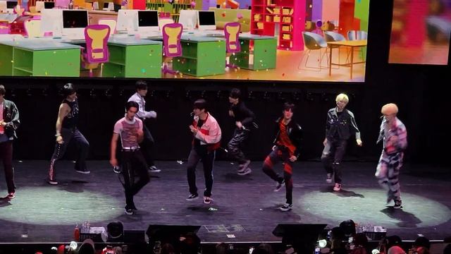 [FANCAM] CRAVITY MASTERPIECE in LA - ment 6 2/2+Groovy смотреть онлайн