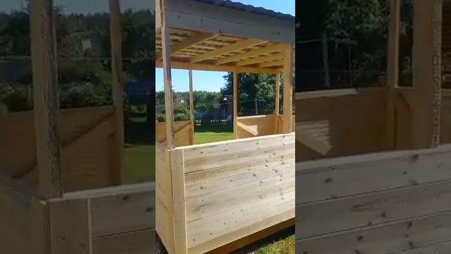 Обзор готовой деревянной беседки под ключ | master-bytovki.ru смотреть онлайн