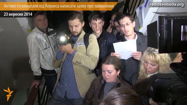 К Кернесу пришли домой и требовали написать заявление об увольнении. 23.09.2014. смотреть онлайн
