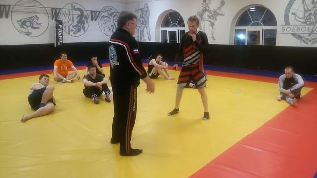 Прикладное боевое самбо. Защита от ножа. 1 смотреть онлайн