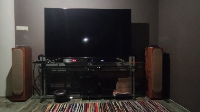 Oppo-203 & DAC Shiit Bifrost Multibit & Densen110+ & Cabasse Java 420 смотреть онлайн
