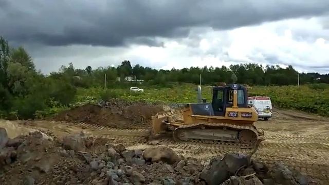 Аренда бульдозера в СПб — Ивангород