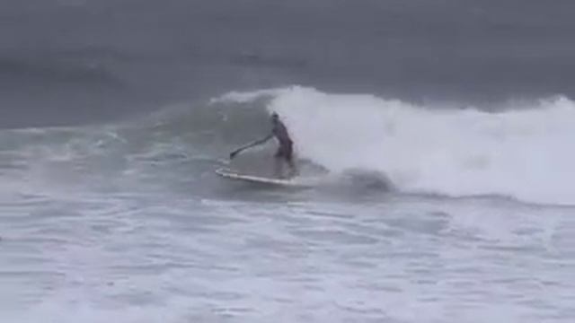 Laird Hamilton,Paddle Surf Hookipa смотреть онлайн