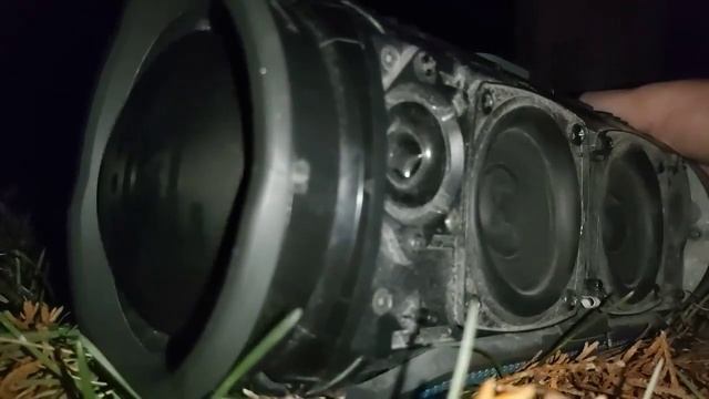 Jbl Xtreme 100% LFM BASS TEST смотреть онлайн