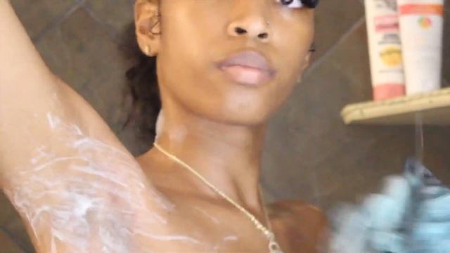 MY EVERYDAY SHOWER ROUTINE| shaving + key 2 smooth skin + smelling good down there | Thejazmarie смотреть онлайн