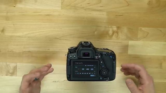 Canon 80D Unboxing & Initial Setup смотреть онлайн