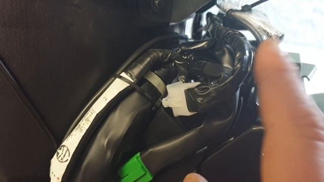 Come Collegare SOTTO CHIAVE su NC750X HONDA le utenze .... parte 2/2 смотреть онлайн