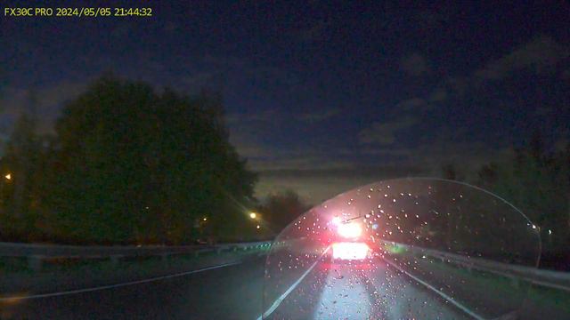 20240505214204_000015.MP4