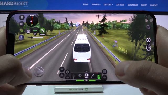 Играем на iPhone 13 в Bus Simulator Ultimate / Как iPhone 13 тянет Bus Simulator Ultimate смотреть онлайн