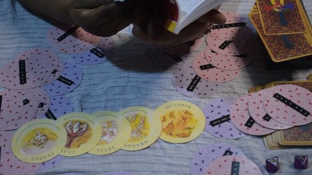 Telling my fortune with tea leaves fortune cards| didn't go well#fortunetelling #divination смотреть онлайн