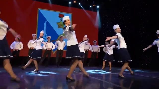 Севастополь принял эстафету Всероссийского флешмоба #Россия_Мы смотреть онлайн