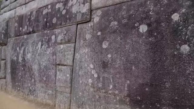 Uralte Laserschneidetechnik Schockiert Wissenschaftler смотреть онлайн