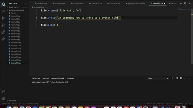 Writing to a Text File | Python Programming Tutorial #17 смотреть онлайн