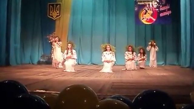 Український танец на Ивана Купало. смотреть онлайн