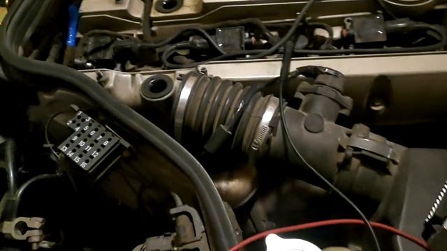 KE-Jetronic Проверка пусковой форсунки смотреть онлайн