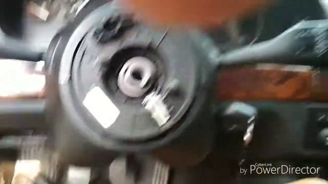 Снятие руля и ремонт кнопки BC BMW e39 смотреть онлайн