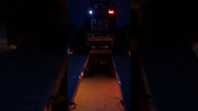 Производим и продаём алюминиевые аппарели, рампы, сходни, лаги, трапы и прочее оборудование. смотреть онлайн