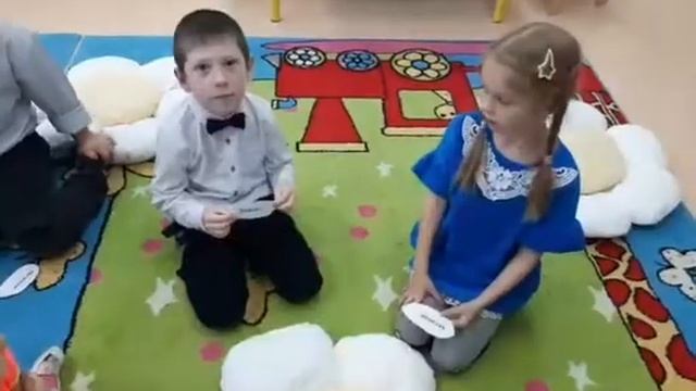 ПОЗДРАВЛЕНИЕ С ДНЁМ МАТЕРИ ОТ ВОСПИТАННИКОВ ГРУППЫ "ВАСИЛЁК" смотреть онлайн