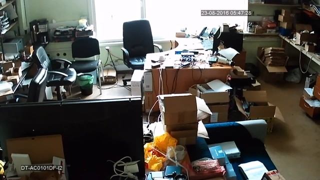 DT-AC0101DF-I2 мультиформатная видеокамера DIVITEC (день) смотреть онлайн