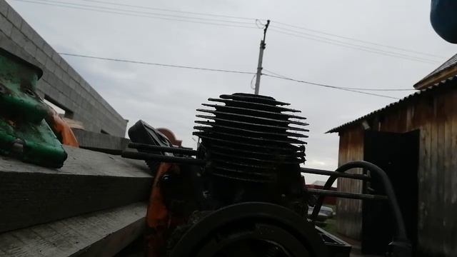 Чистка бензопилы УРАЛ 2 ЭЛЕКТРОН.Часть 1 смотреть онлайн