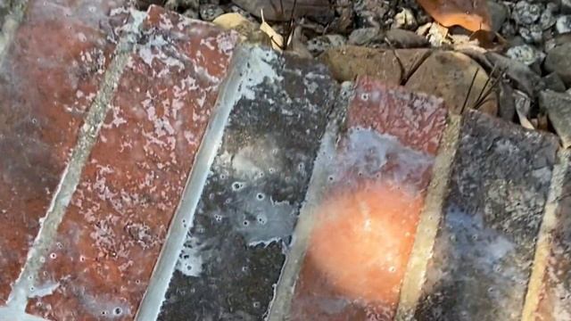 Simple way to remove mortar stains from brick! смотреть онлайн
