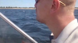 Лодка Крым на в принципе небольшой влне