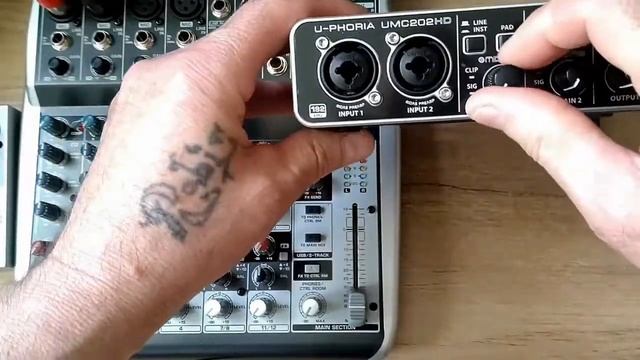 Как подключить аудиомикшер к аудиоинтерфейсу | смотреть онлайн