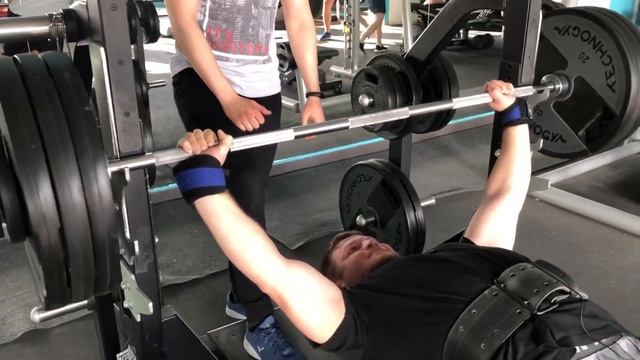 Жим лёжа. Неделя до соревнований смотреть онлайн