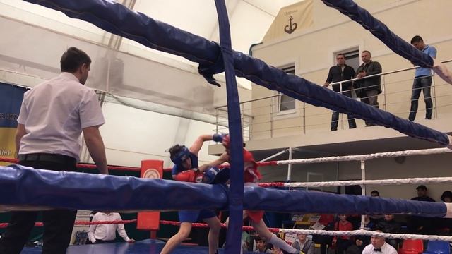 М.Турнир по боксу Б.Литвака 24-27.04.2019. Одесса 2 бой. 2004 Братым Святослав – Макарушкин Руслан смотреть онлайн