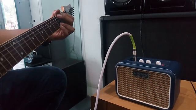 Laney Mini Lion - Guitar Amplifier Mini - Demo смотреть онлайн