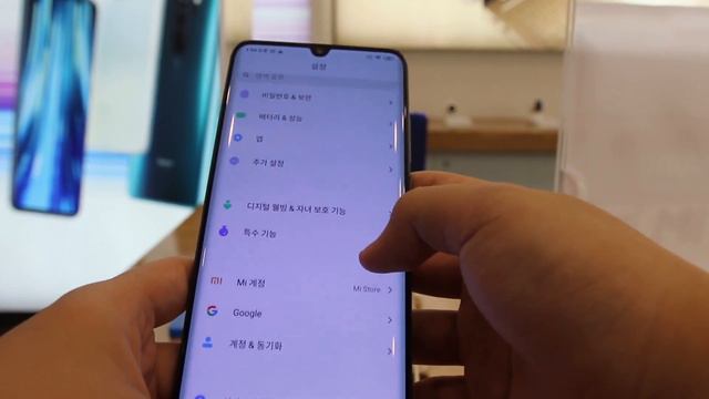 [English] Xiaomi Mi Note 10 Pro Hands-on | 108 MP Camera in a mid range budget phone? смотреть онлайн
