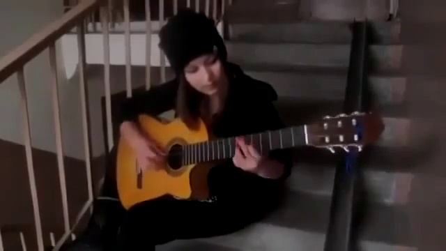 Девушка классно играет на гитаре смотреть онлайн