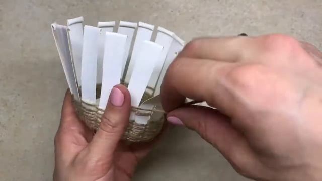 Корзинка на все случаи жизни из бумажного стаканчика смотреть онлайн