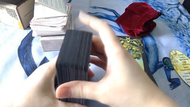 Распаковка новых необычных колод таро смотреть онлайн