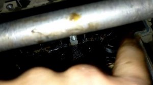 Замена маслосъемных колпачков без снятия ГБЦ.