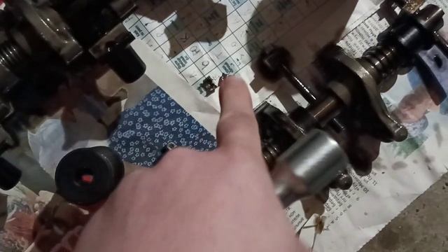 Меняем сальники клапанов не снимая головки приблудой с АлиЕкспресс смотреть онлайн