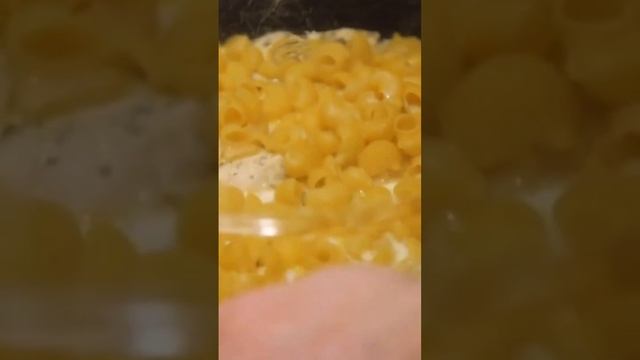 Макарони с м'ясом #short #subscribe #shorts #like #макаронысмясом #готовимдома #вкуснаяеда смотреть онлайн