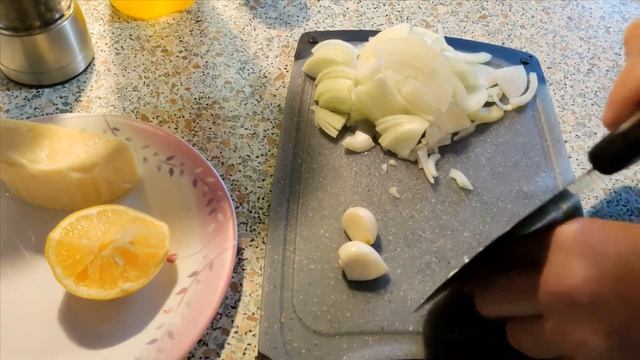 Мидии с сыром ! Быстро готовятся и с приятным и нежным вкусом! смотреть онлайн